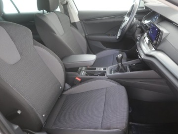 Skoda Octavia IV Scout 1.5 TSI ACT 150KM 2021 Skoda Octavia 1.5 TSI, Salon Polska, zdjęcie 8