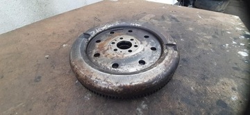 KOLO DVOUHMOTNÉ DWU MAS SPOJKA 2.0TDI VOLKSWAGEN TOURAN III 04L105266AD