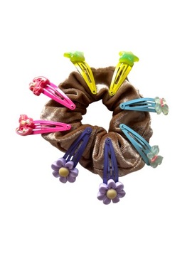 Красивый набор - резинки, зажимы, повязки, бантик в коробочке.