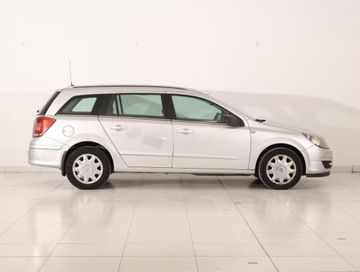 Opel Astra H Kombi 1.4 TWINPORT ecoFLEX 90KM 2005 Opel Astra 1.4 16V, Klima, El. szyby, zdjęcie 5