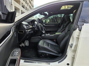 Maserati Ghibli III Sedan 3.0 V6 410KM 2018 MASERATI GHIBLI S V6 3,0l benzyna Twin Turbo 410KM Przebieg: 33,947km, zdjęcie 3