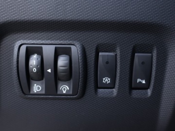 Renault Captur I Crossover 1.2 ENERGY TCe 118KM 2015 Renault Captur 1.2 TCe, Salon Polska, Automat, zdjęcie 15