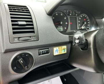 Volkswagen Polo IV Hatchback 1.4 i 80KM 2006 Volkswagen Polo 1.4 Benzyna / Klima / Zarejestrowa, zdjęcie 28