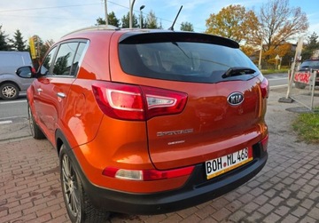 Kia Sportage III SUV 1.6 GDI 135KM 2012 Kia Sportage 1.6Benzyna100BezwypadkowaJak nowaProsto z Niemiec 1.6, zdjęcie 5