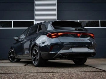 Cupra Leon II 2025 CUPRA Leon Sportstourer 1.5 eTSI mHEV DSG Combi 150KM 2025, zdjęcie 3