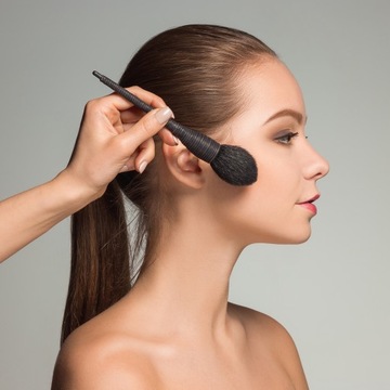 Тени для век «Звезды со звезд» AIRGLOW TOPPER #02 AURORA