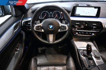 BMW Seria 5 G30-G31 Limuzyna 540i 340KM 2019 BMW Seria 5 540i xDriveFV23Adaptacyjny Reflektor LEDLED Fog lights 3.0, zdjęcie 10