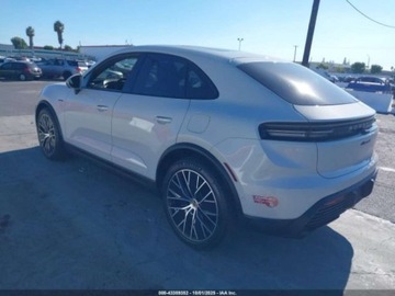 Porsche Macan 2024 Porsche Macan PORSCHE MACAN ELECTRIC 4 Elektryczny 382KM, zdjęcie 6