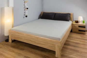 Трикотажная простыня 110х190х8 на резинке, 25 цветов.