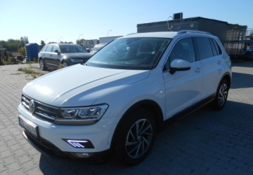 Volkswagen Tiguan II SUV 2.0 TDI 150KM 2017 Volkswagen Tiguan Volkswagen Tiguan II 2.0 TDI 150 KM DSG 2.0 Diesel 150KM