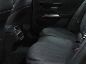 Mercedes Klasa E W214 Sedan 2.0 200 204KM 2025 E Klasa 200 4-Matic Avantgarde 2.0 (204KM) 2025, zdjęcie 17