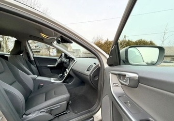 Volvo XC60 I SUV Facelifting 2.4 D4 181KM 2014 Volvo XC 60 Volvo XC 60 D4 AWD Momentum 2.4 Diesel 181KM, zdjęcie 21