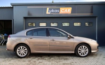 Renault Laguna III Hatchback 2.0T 16v 170KM 2011 Renault Laguna Renault Laguna 2.0 TCe 170 Initiale 2.0 Benzyna 170KM, zdjęcie 4