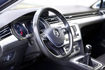 Volkswagen Passat B8 Variant 2.0 TDI 150KM 2015 Volkswagen Passat Highline/FuLLLed/ Navi/KameraCof, zdjęcie 14
