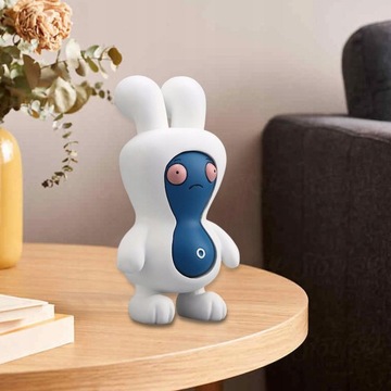 Мультяшное украшение из арахиса