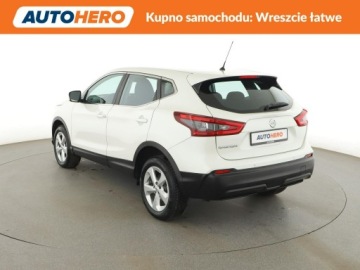 Nissan Qashqai II Crossover 1.6 DIG-T 163KM 2017 Nissan Qashqai klima auto grzane fotele czujniki, zdjęcie 3