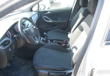 Opel Astra K 2017 Opel Astra Opel Astra K 1.6 Diesel 110 KM 1.6 Diesel 110KM, zdjęcie 9
