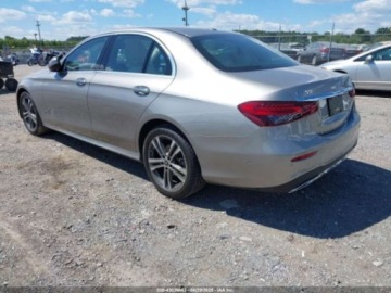 Mercedes Klasa E W213 2021 Mercedes-Benz Klasa E 350 4Matic 2021 2.0l 2.0 Benzyna 255KM, zdjęcie 3