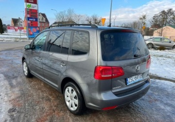 Volkswagen Touran II 1.6 TDI 105KM 2011 Volkswagen Touran Sprowadzony Ubezpieczony Zarejestrowany 1.6 Diesel, zdjęcie 12