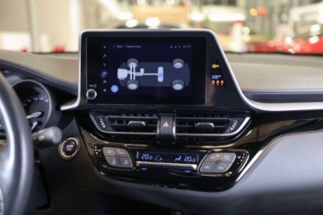 Toyota C-HR I Crossover Facelifting 1.8 Hybrid 122KM 2023 Toyota C-HR 1.8 Hybrid GPF GR Sport 1.8 Hybryda 122KM, zdjęcie 21