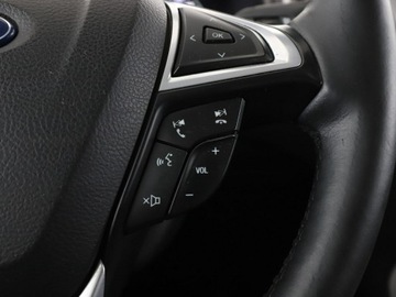 Ford S-Max II Van 2.0 TDCi 150KM 2018 Ford S-Max 7 os. automat navi klima auto grzane, zdjęcie 30