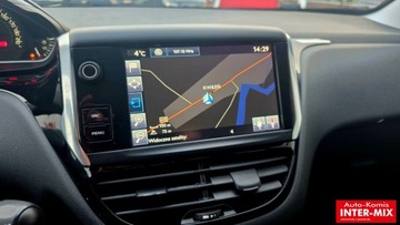 Peugeot 208 I Hatchback 5d Facelifting 1.6 BlueHDi 75KM 2016 Peugeot 208 1.6HDI 75KM Lifiting 1.6 Diesel 75KM, zdjęcie 19