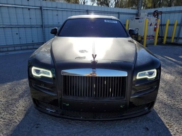 Rolls-Royce 2015 Rolls-Royce Ghost 2015 6.6l 6.6 Benzyna 563KM, zdjęcie 5