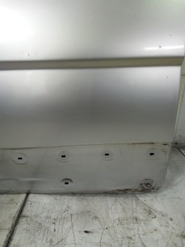 G592 ДВЕРЬ ЛЕВАЯ ПЕРЕДНЯЯ TRAFIC 2 СЕРЕБРЯНАЯ