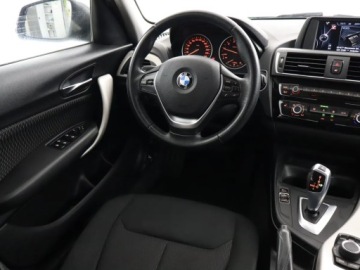 BMW Seria 1 F20-F21 2017 BMW 1 118i, Salon Polska, Automat, Klima, zdjęcie 6