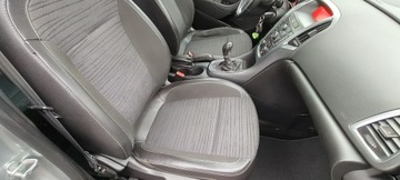 Opel Astra J Sports Tourer Facelifting 1.4 Turbo ECOTEC 140KM 2015 Opel Astra Bogata wersja. stan bardzo dobry., zdjęcie 12