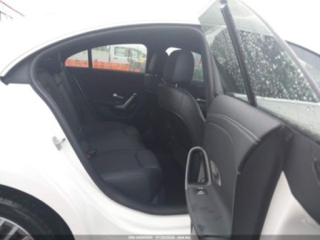 Mercedes CLA C118/X118 2025 Mercedes-Benz CLA 250 Coupe 4Matic 2025 2.0 Benzyna 221KM, zdjęcie 12