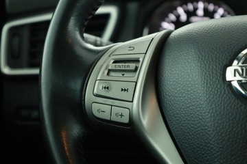 Nissan Qashqai II Crossover 1.2 DIG-T 115KM 2016 Nissan Qashqai 1.2 DIG-T, Salon Polska, Klima, zdjęcie 11