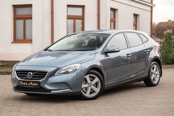 Volvo V40 II Cross Country D2 115KM 2013 Volvo V40 1.6 D2 115KM Alu Pdc Hak Full Serwis Gwarancjia 1.6 Diesel, zdjęcie 5