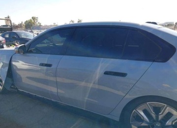 BMW 2024 BMW i7 2024, EDRIVE50, od ubezpieczalni Elektryczny 449KM, zdjęcie 2