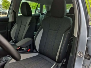 Skoda Kamiq Crossover 1.0 TSI 110KM 2024 Skoda Kamiq Style, Pakiet Comfort, gwarancja fabryczna, VAT 23 Benzyna, zdjęcie 9