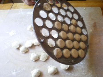 Формы для пельменей Uszek Pierożnica, вырубная матрица