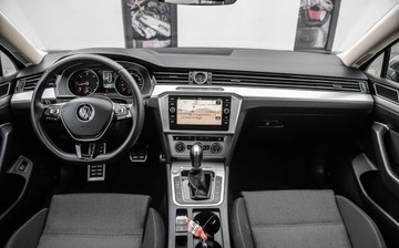 Volkswagen Passat B8 Variant 1.6 TDI BlueMotion Technology 120KM 2017 Volkswagen Passat TDI 120KM Lift Ledy Navi DsG ALu 2xPdc Full Serwis Aso G, zdjęcie 25