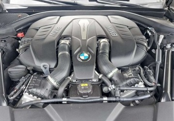 BMW Seria 7 G11-G12 Sedan 750i 450KM 2017 BMW Seria 7 4.4 Benzyna 450KM, zdjęcie 34