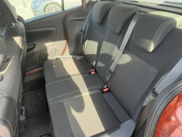 Ford B-MAX 1.0 EcoBoost 100KM 2014 Ford B-Max 1.0 101KM 2014r. niski przebieg, zdjęcie 17