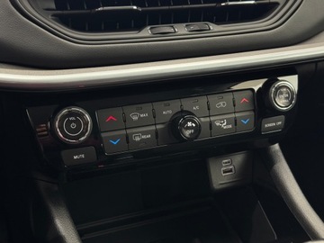 Jeep Compass II 2022 Jeep Compass T4 Limited / 1 właściciel / Salon Pol, zdjęcie 21