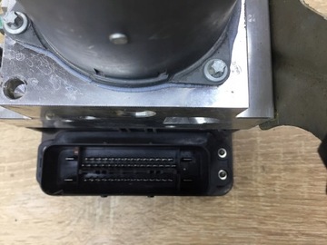 ТОРМОЗНОЙ НАСОС АБС BMW F01 750i 6850070 6850068