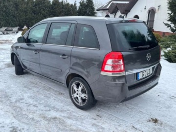 Opel Zafira B 1.8 ECOTEC 140KM 2012 Opel Zafira LiFt 1.8 140KM 7-osobowa TOP Nawigacja Xeonony Alu Sprawdz, zdjęcie 1
