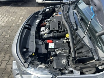 Peugeot 2008 I SUV Facelifting 1.6 BlueHDi 99KM 2018 Peugeot 2008 Podgrzewane fotle Climatronic, zdjęcie 14