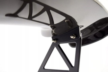 Карбоновый спойлер на заднюю дверь Impreza TYPE RA 2005 г.