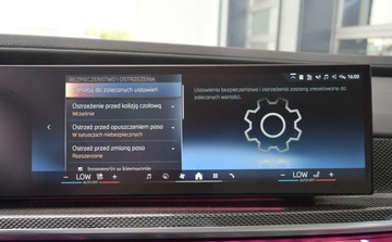 BMW Seria 7 G70 Sedan 3.0 40d 299KM 2023 BMW Seria 7 740d 300KM xDrive Individual Bowers Wilkins M Pakiet Salon PL, zdjęcie 29