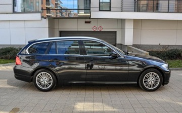 BMW Seria 3 E90-91-92-93 Touring E91 2.0 318i 143KM 2010 BMW Seria 3 Lift 20102011 r. Bezwypadkowy 2.0 Benzyna 143KM, zdjęcie 4