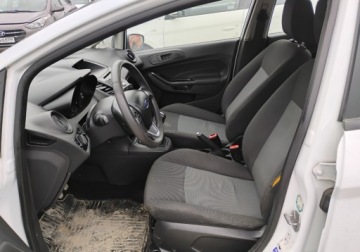 Ford Fiesta VII Hatchback 3d Facelifting 1.5 TDCi 75KM 2015 Ford Fiesta 2015r, 1.5TDCI. Lekko uszkodzony lewy tyl. Jezdzi. VAT 23 brut, zdjęcie 6