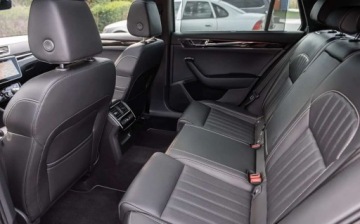 Skoda Superb III Kombi Facelifting 2.0 TDI SCR 150KM 2023 Skoda Superb LaurinKlement FulLedy Virtual Pano Canton Skora Camery El.Kla, zdjęcie 32