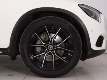 Mercedes GLC C253 SUV 2.1 220 d 170KM 2019 Mercedes GLC GLC 220 d 4MATIC, Salon Polska, zdjęcie 14