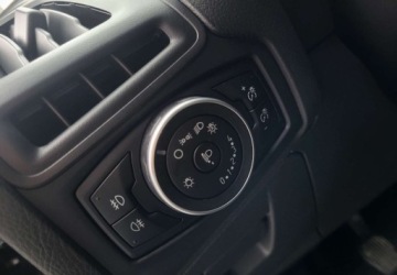 Ford Focus III Kombi Facelifting 1.5 TDCi 120KM 2016 Ford Focus 1,5 120 KM Zarejestrowany PL Nowy Rozrzad 1.5 Diesel, zdjęcie 13